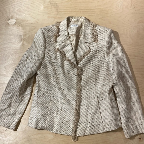 Ann May 100% Woven Silk Blazer size 10 (BT) - Picture 2 of 13